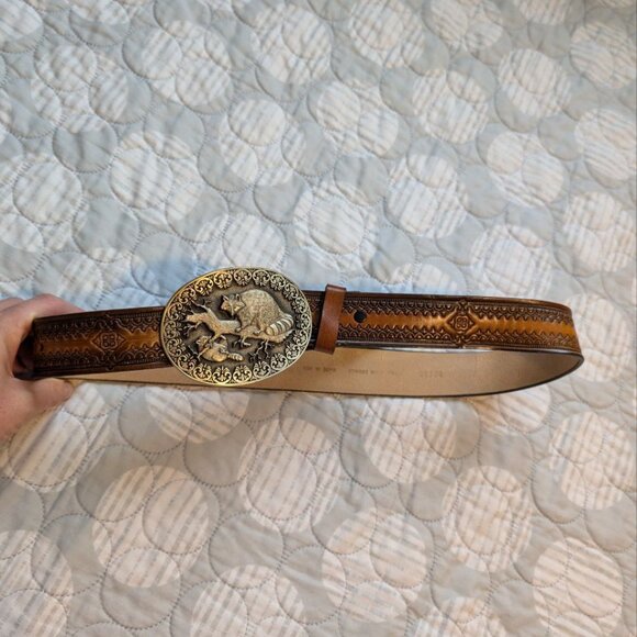 Vintage Men`s Award Design Medals Leather belt with solid brass Racoon buckle 32 - Picture 2 of 15
